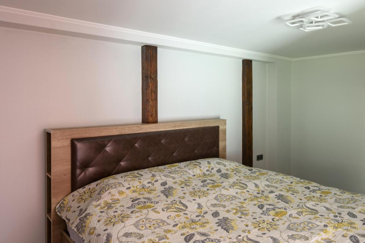 Apart Hotel Fusion Černivci Esterno foto